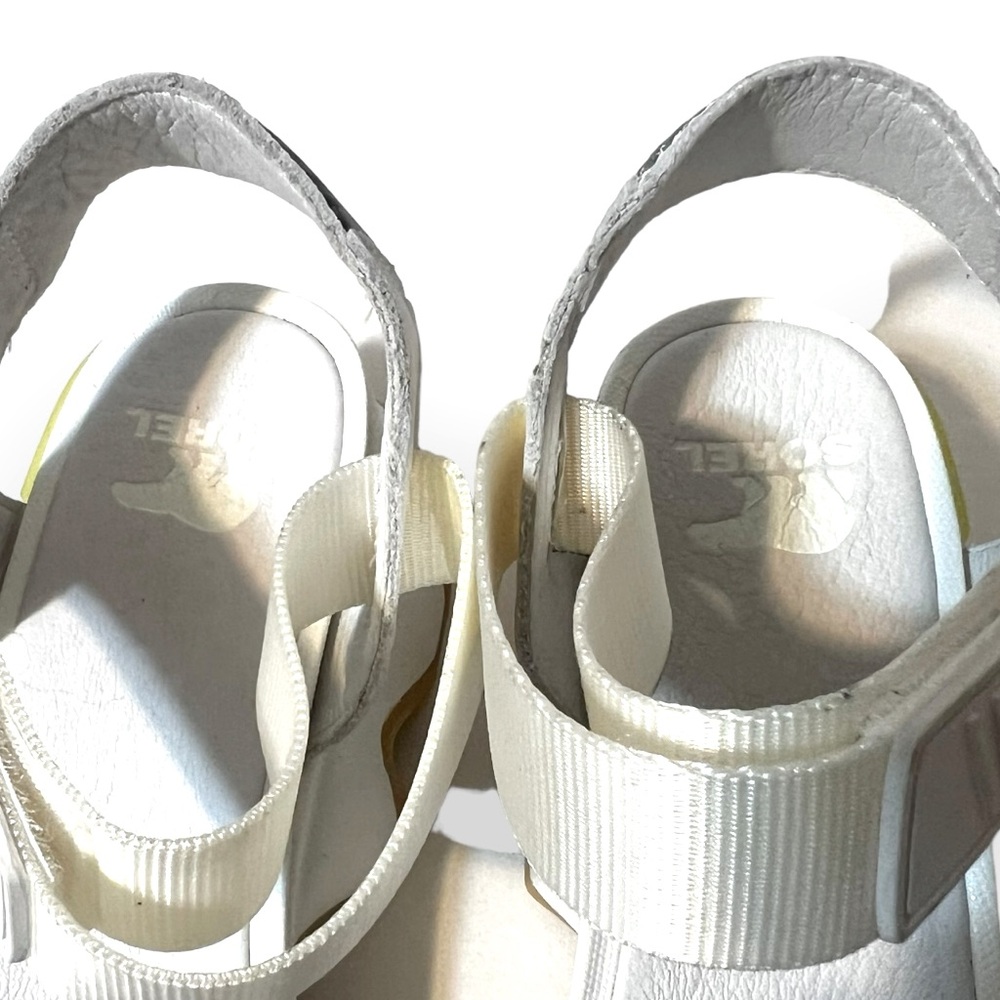 Sorel White Multicolor Wave Sandals - Picture 13 of 16